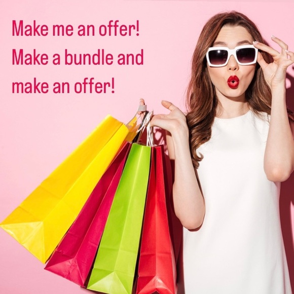 *SOLD* Lululemon Pushing Limits Sports Bra - Picture 6 of 6